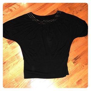 Weaver studded collar fitted bottom shirt